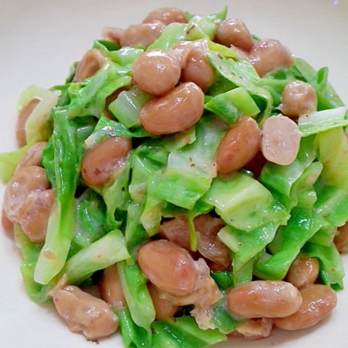 納豆とキャベツの梅サラダ